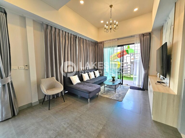 LINE_ALBUM_private house James_241107_10