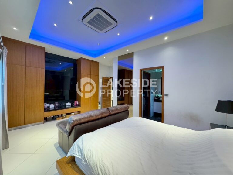 3 bedroom pool villa for rent_22