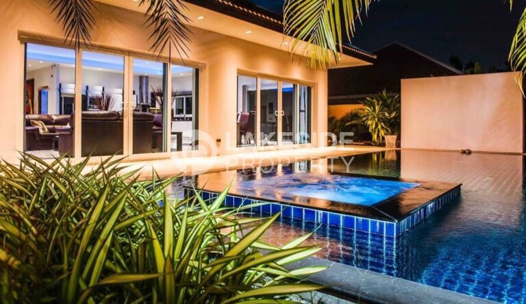 3 bedroom pool villa for rent near Mabprachan Lake