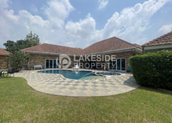 3bedroom house for saleIMG_8427