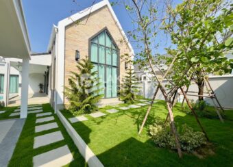 Pool Villa for Sale at Living 36 near Mabprachan in East Pattaya